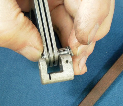 Figure 6: Placing shades between uprights.